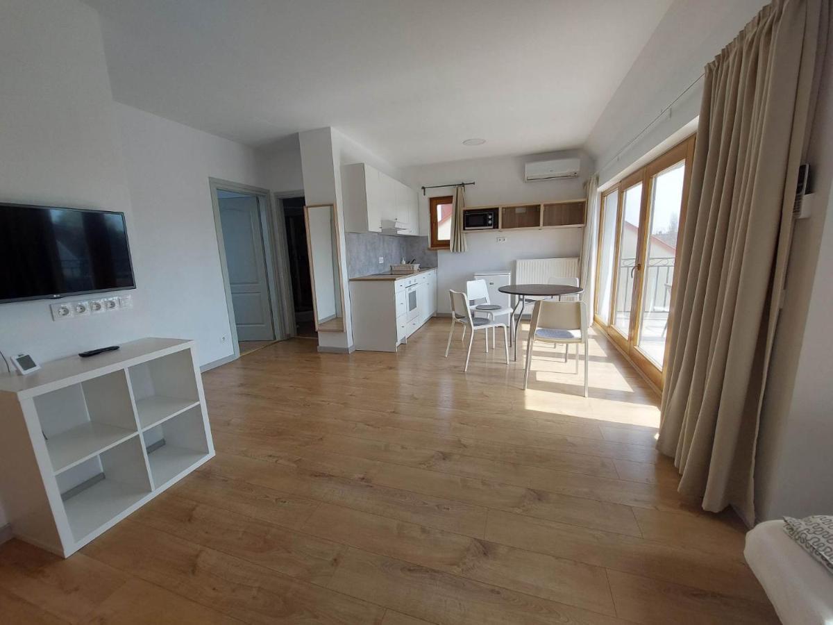 Familia Apartmanhaz Keszthely Extérieur photo