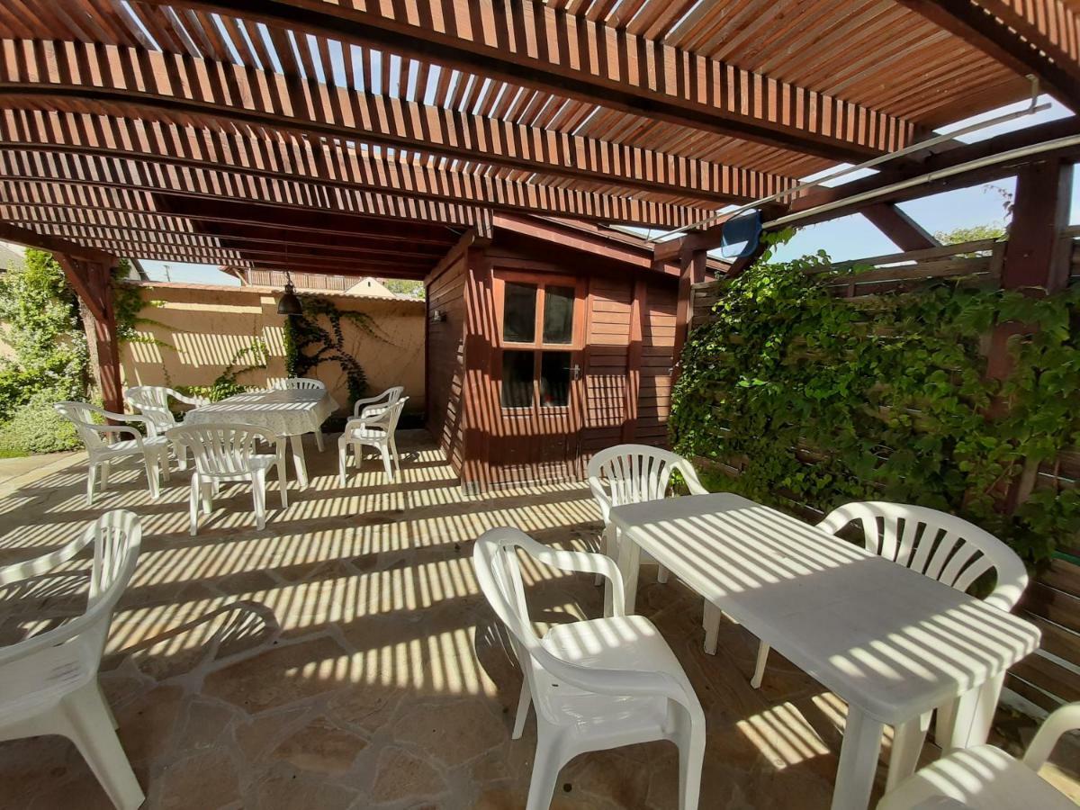 Familia Apartmanhaz Keszthely Extérieur photo