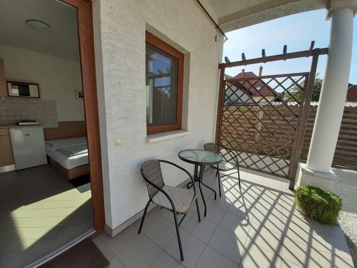 Familia Apartmanhaz Keszthely Extérieur photo