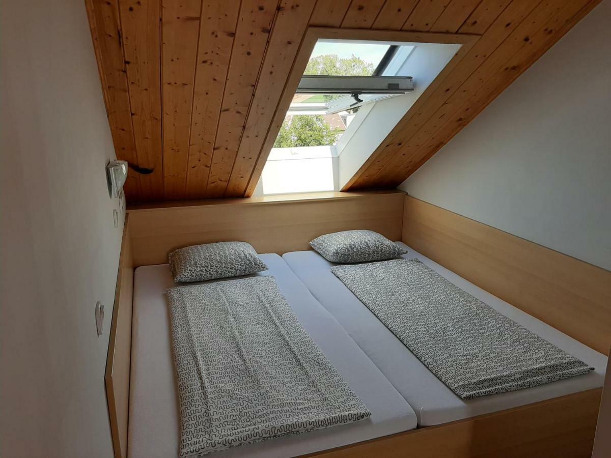 Familia Apartmanhaz Keszthely Extérieur photo