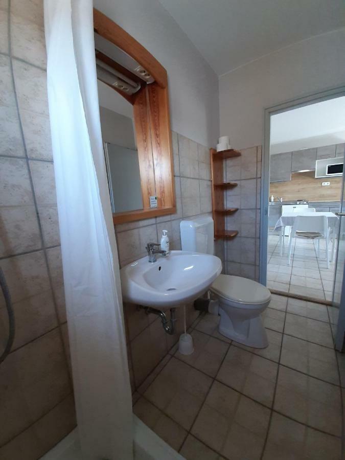 Familia Apartmanhaz Keszthely Extérieur photo